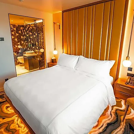 Hotel Superior East Wing By Five 4*