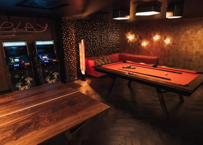 Hotell Superior East Wing By Five 4*