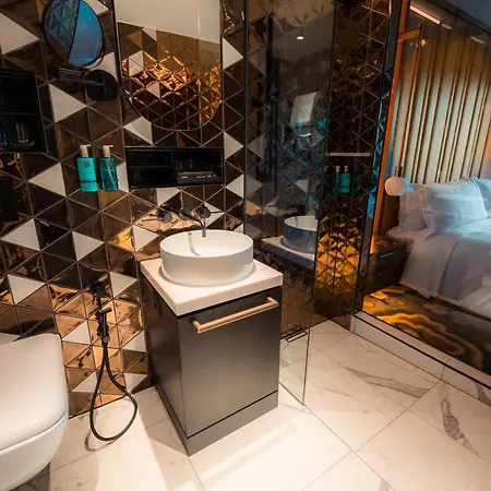Superior East Wing By Five 4* Zurich